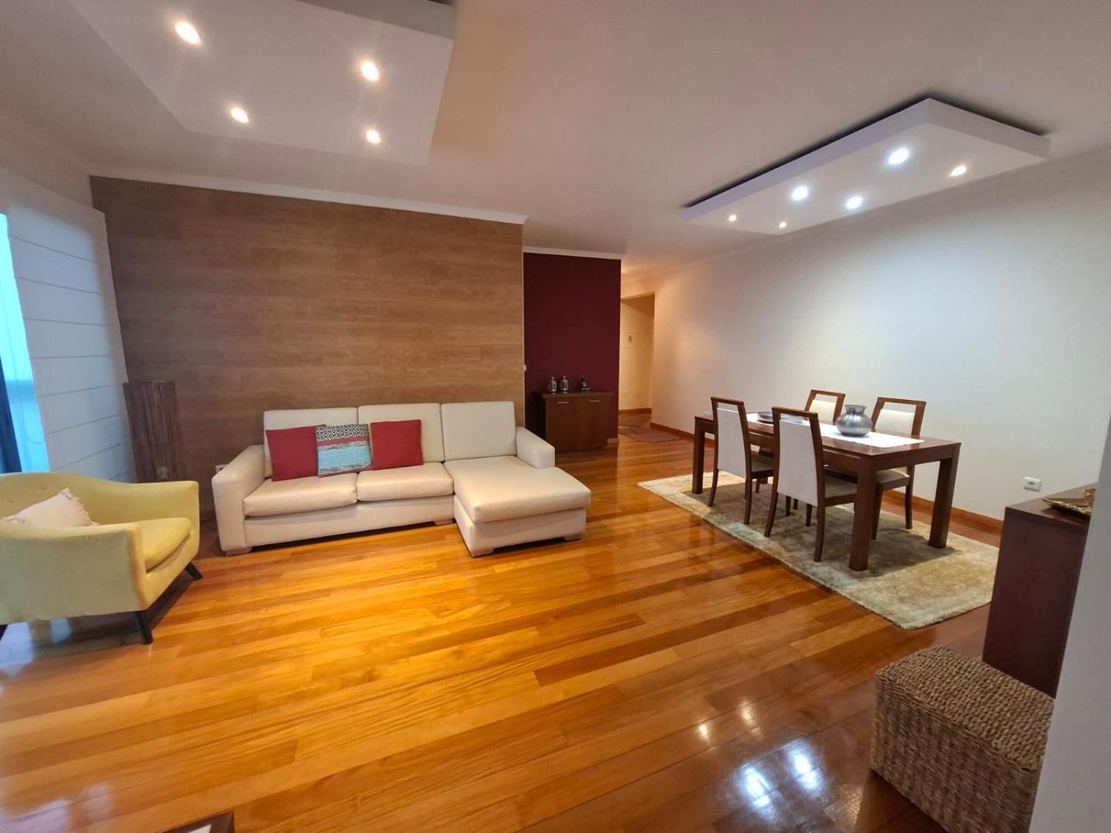 Cozy And Bright Apartment Machico  Exterior foto